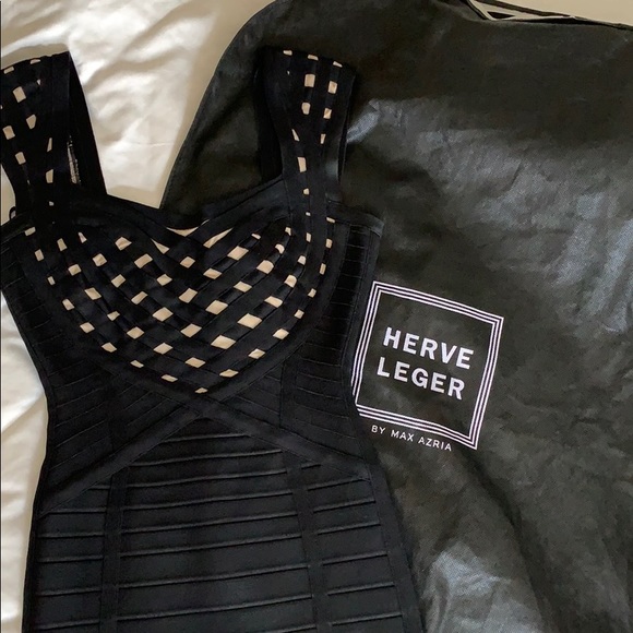 Herve Leger Dresses & Skirts - Herve Leger Sweetheart Black Bandage Dress